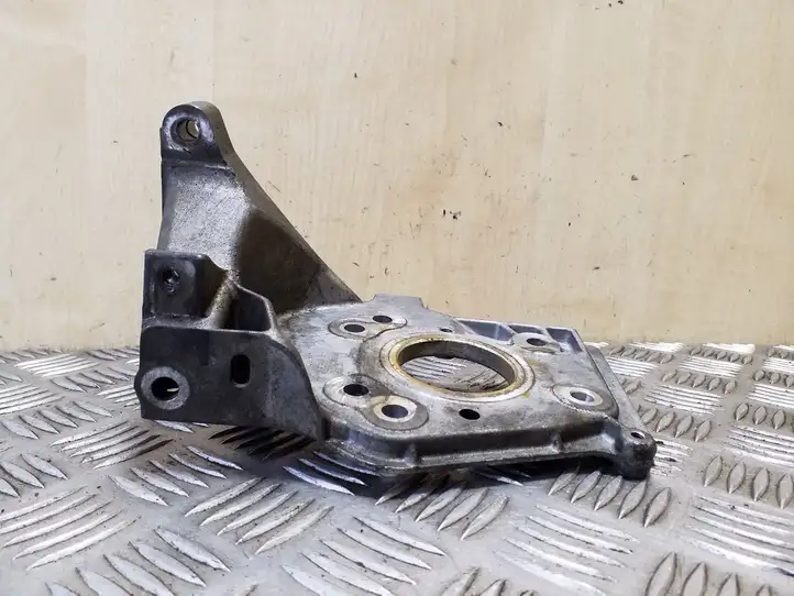 Ford Mondeo MK IV (2007 - 2014) 9684778280 Кронштейн топливного насоса — фото 4