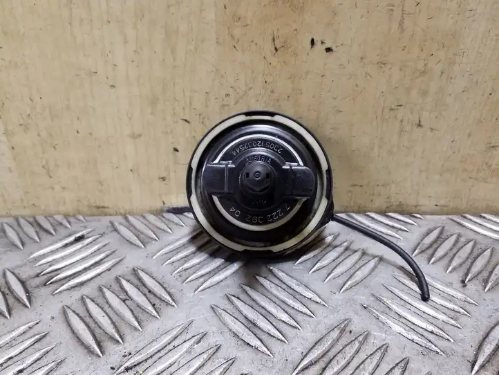 BMW 3 F30 F35 F31 (2012 - 2018) 7222392 Крышка топливного бака — фото 1