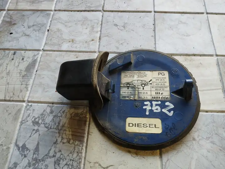 Opel Vectra C (2002 - 2005) 9180510 Крышка топливного бака — фото 4