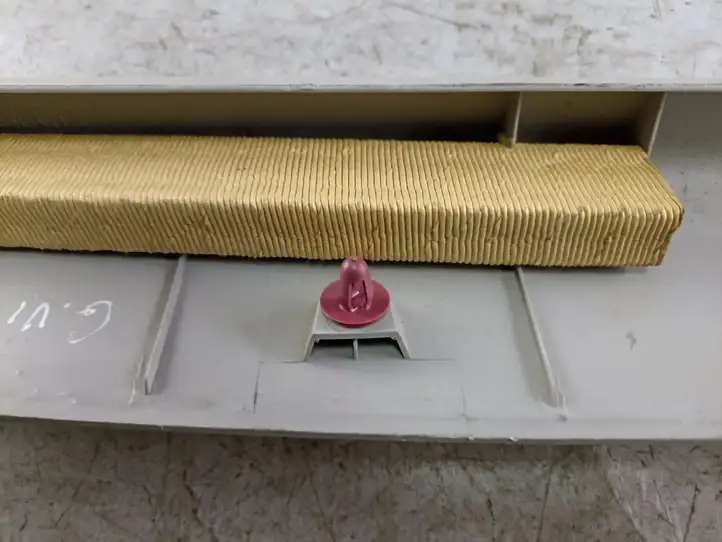 Suzuki Grand Vitara (1998 - 2005)  7625065D2 Отделка стойки (A)