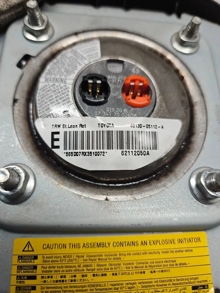 Toyota Avensis T250 (2006 - 2009) 4513005112A Подушка безопасности руля — фото 5