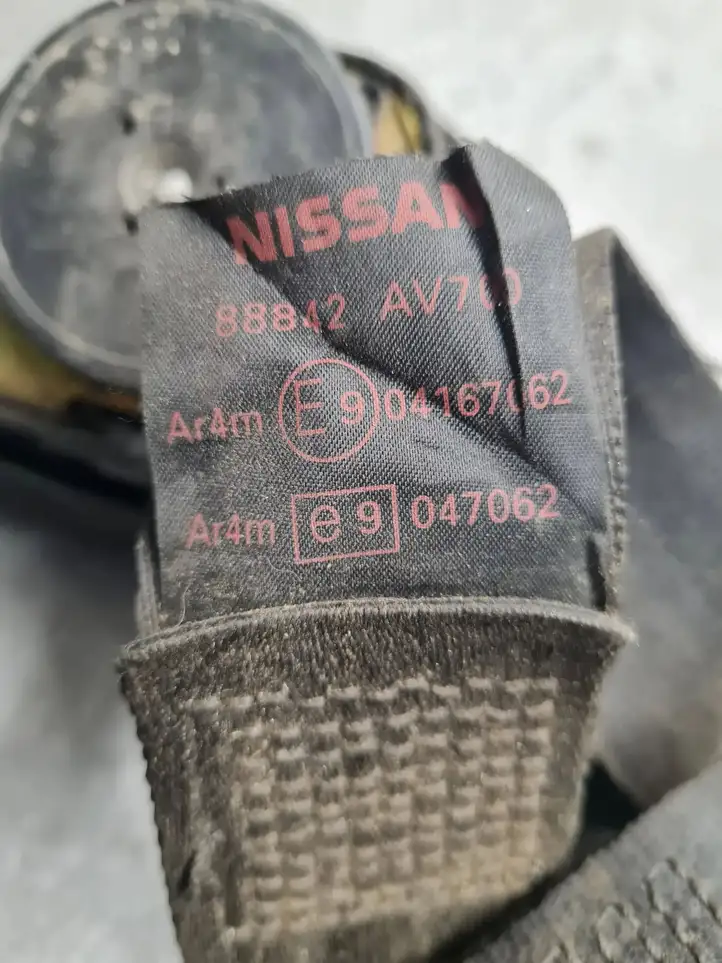 Nissan Primera (2001 - 2008) 88842AV700 Центральный ремень безопасности — фото 5