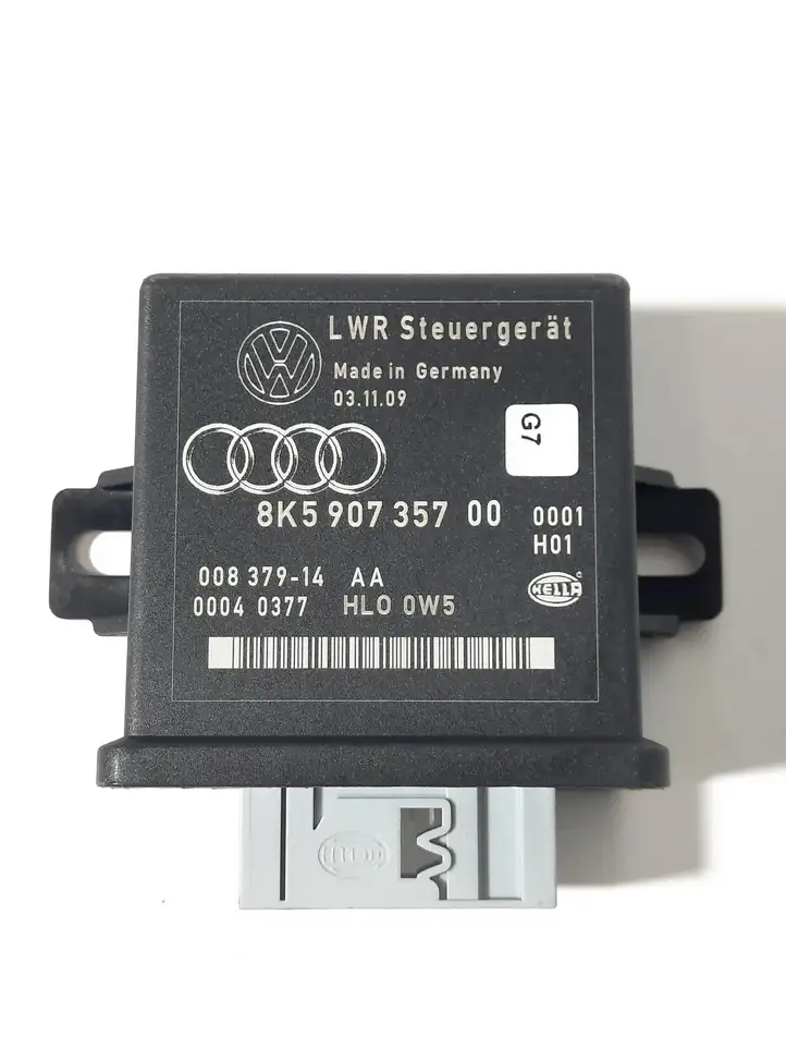 Audi A4 S4 B8 8K (2007 - 2011) 8K5907357 Блок управления светом — фото 2