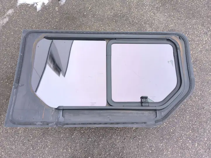 Renault Trafic II (X83) (2002 - 2014) 43R000470 Боковое стекло в середине кузова — фото 3