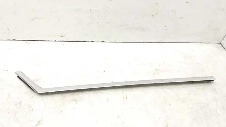 Citroen C6 (2005 - 2012)  9646289380 Отделка заднего бокового стекла