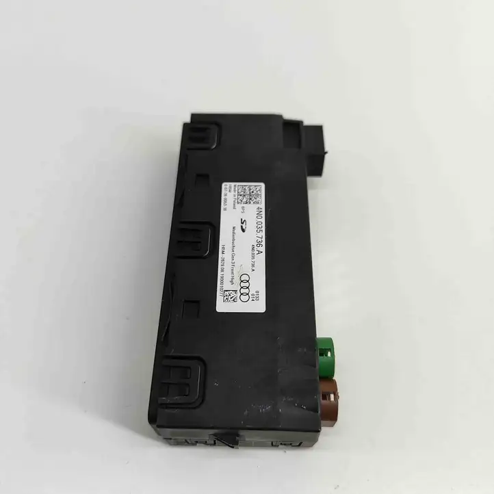 Audi e-tron (2018 - )  5N0035736A Разъем USB