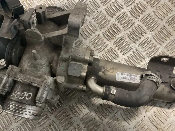 Volvo XC90 (2006 - 2014)   Термостат EGR