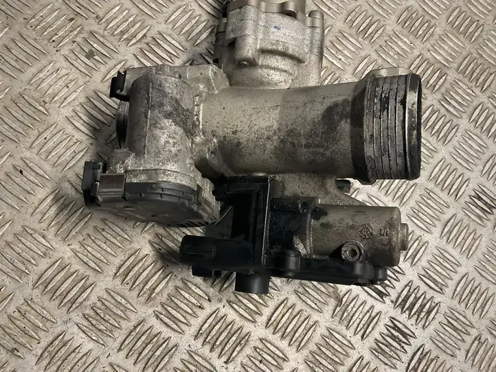 Volvo XC90 (2006 - 2014)   Термостат EGR