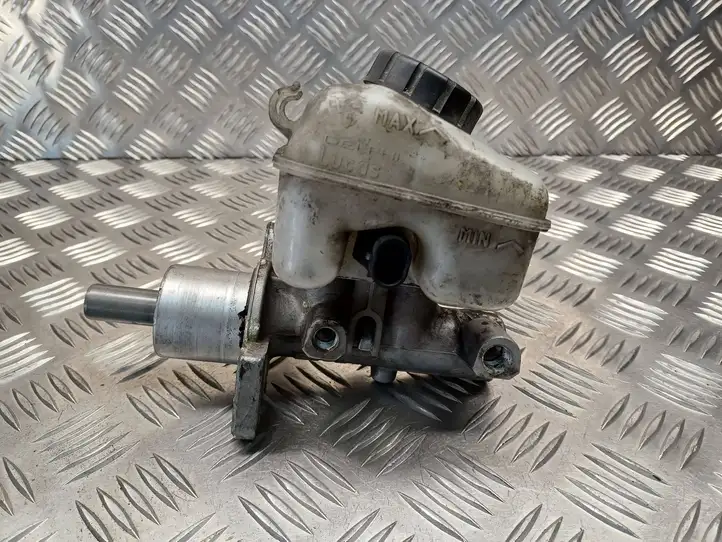 Opel Astra G (1998 - 2004) 32066734 Главный тормозной цилиндр — фото 2