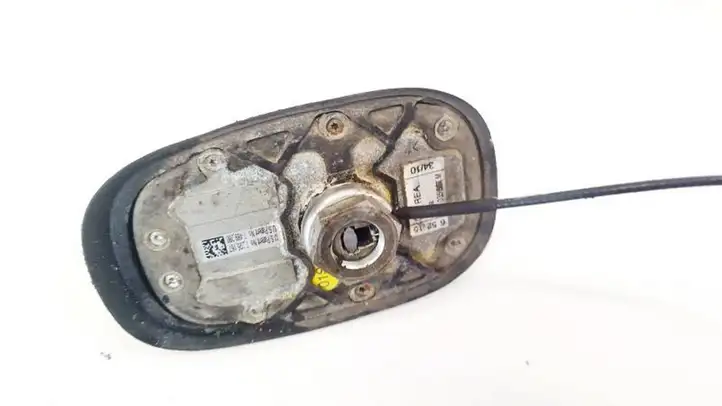 Skoda Superb B6 (3T) (2008 - 2015) 3C0035507M GPS антенна — фото 2