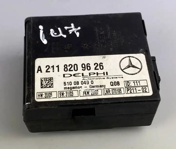 Mercedes-Benz E W212 (2009 - 2016) A2118209626 Блок управления сигнализацией — фото 1