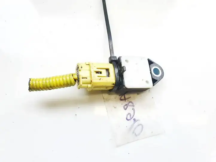 Toyota Corolla E120 E130 (2000 - 2004) 8983102050 Датчик удара SRS — фото 2
