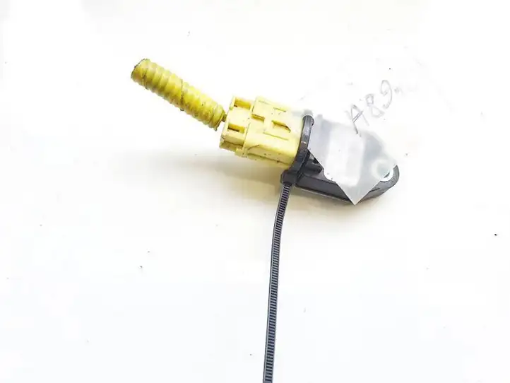 Toyota Corolla E120 E130 (2000 - 2004) 8983102050 Датчик удара SRS — фото 3