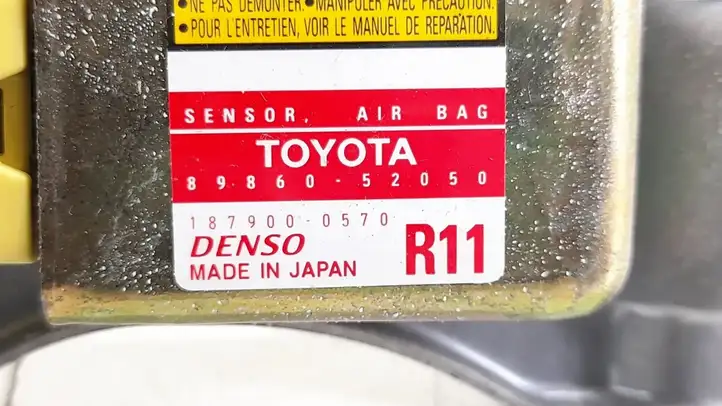 Toyota Yaris (2003 - 2005) Датчик удара SRS — фото 3