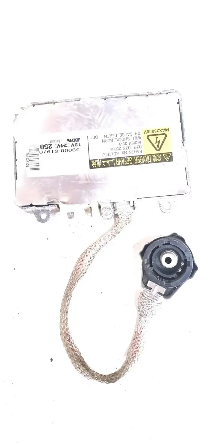 Mazda 6 (2007 - 2009) 3900061970 Блок розжига ксенона — фото 1