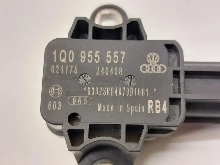 Volkswagen Eos (2006 - 2010) 1Q0955557 Датчик удара SRS — фото 4