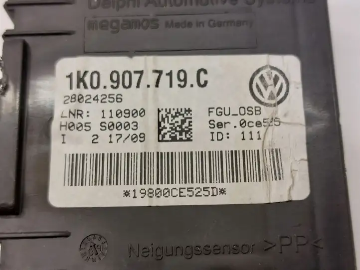 Volkswagen Eos (2006 - 2010) 1K0907719C Блок управления сигнализацией — фото 5