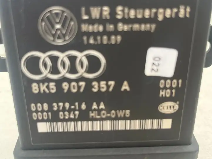 Audi A5 8T 8F (2007 - 2011) 8K5907357A Блок управления светом — фото 5