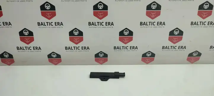 BMW 2 F46 (2015 - ) 9220831 Антенна бесключевого доступа — фото 1