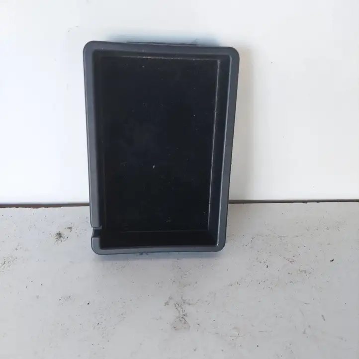 Lexus RX 450h (2012 - 2015)  5882448010 Другая деталь салона