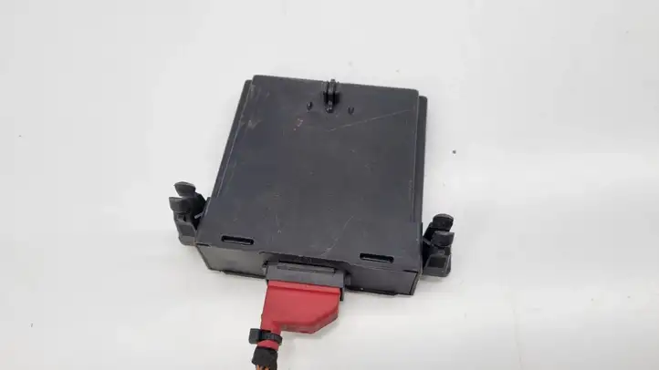 Volkswagen Cross Touran I (2006 - 2010)  1K0907530K Модуль управления gateway