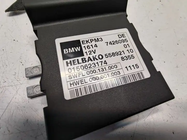 BMW X3 F25 (2010 - 2017) 16147426095 Блок управления топливным насосом — фото 4