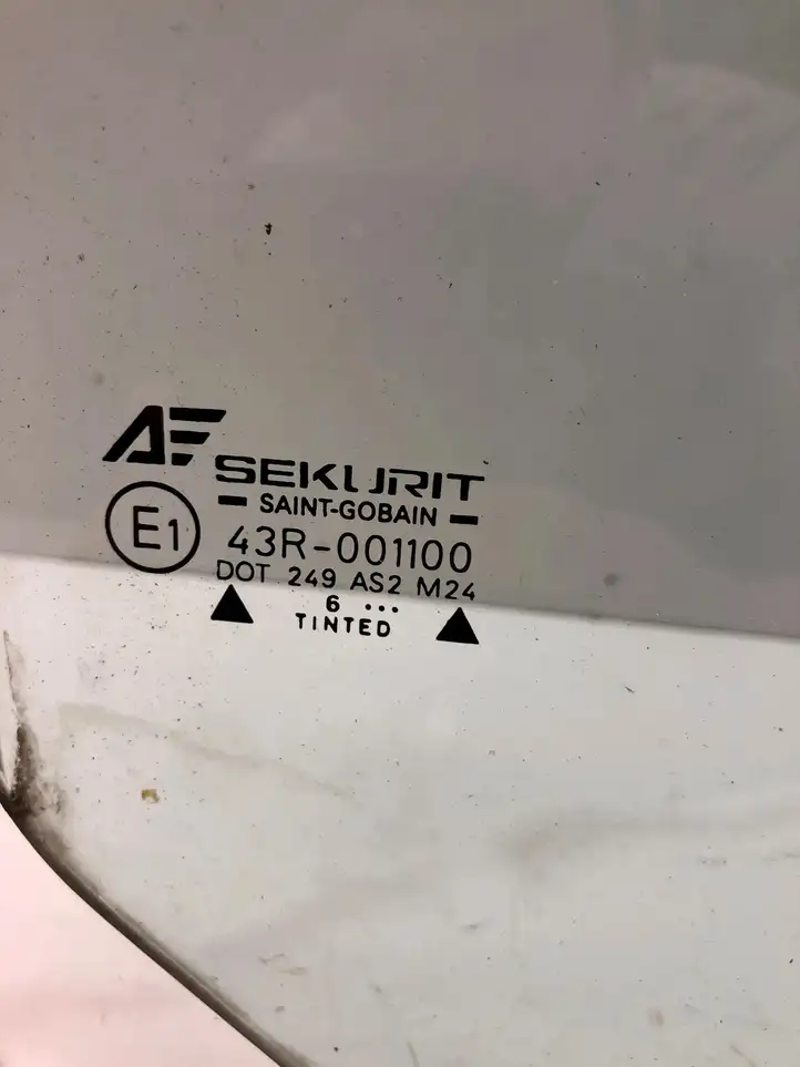 Volkswagen Sharan (2003 - 2010) 43R001100 Стекло задней двери — фото 3