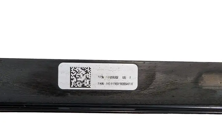 Tesla Model 3 (2017 - 2023) 110900300 Прочая электропроводка — фото 9