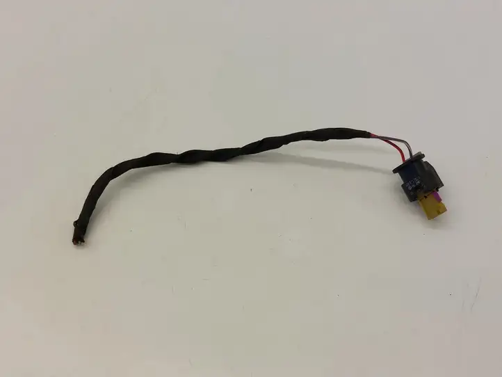 Volkswagen PASSAT B8 (2015 - ) 4F0973702A Прочая электропроводка — фото 1