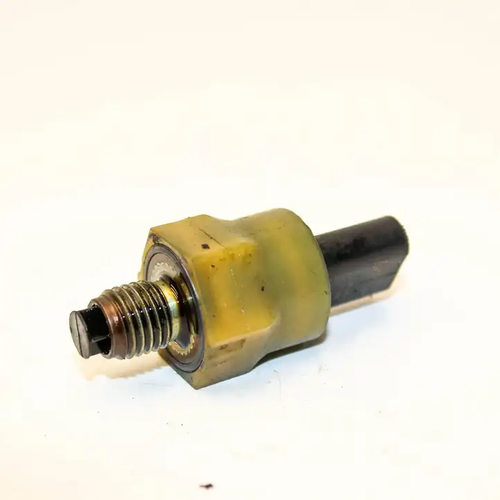 Volvo XC90 (2014 - 2019)  31405635 Датчик давления масла