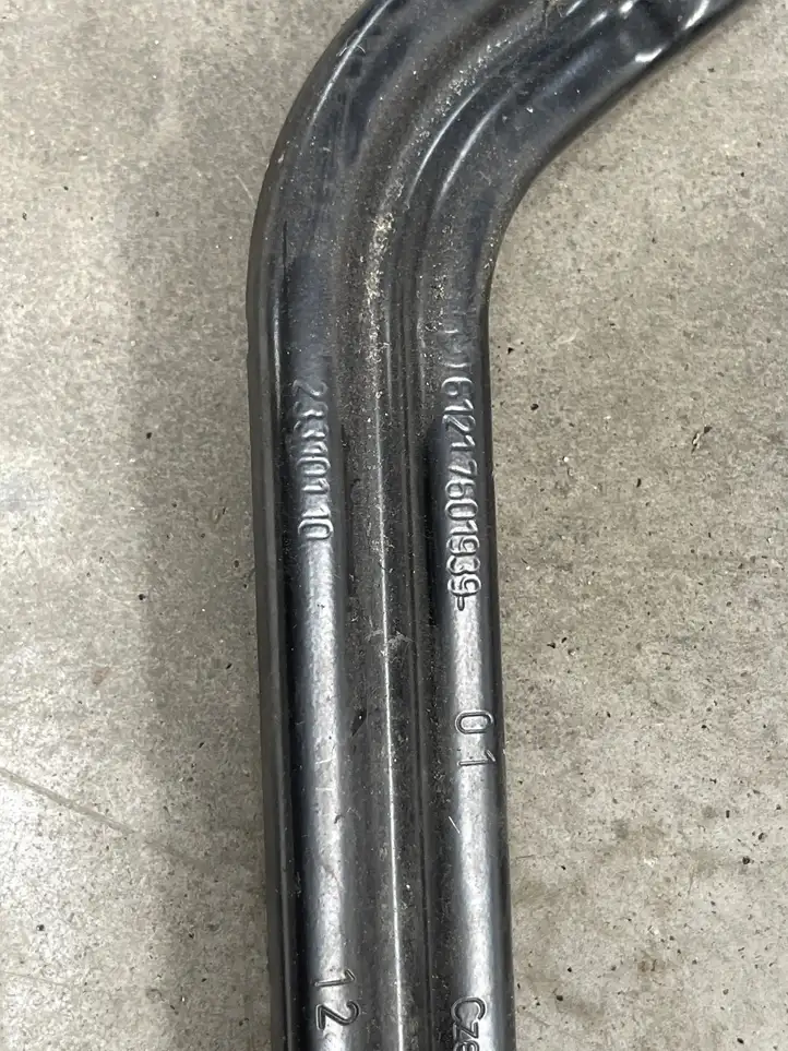 BMW 4 F32 F33 (2013 - 2017) 6127601939 Держатель аккумулятора — фото 4