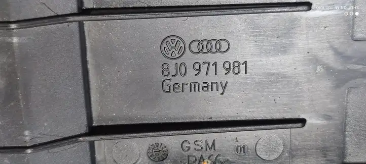 Audi Q5 SQ5 (2008 - 2012) 8J0971981 Прочие детали салона — фото 2