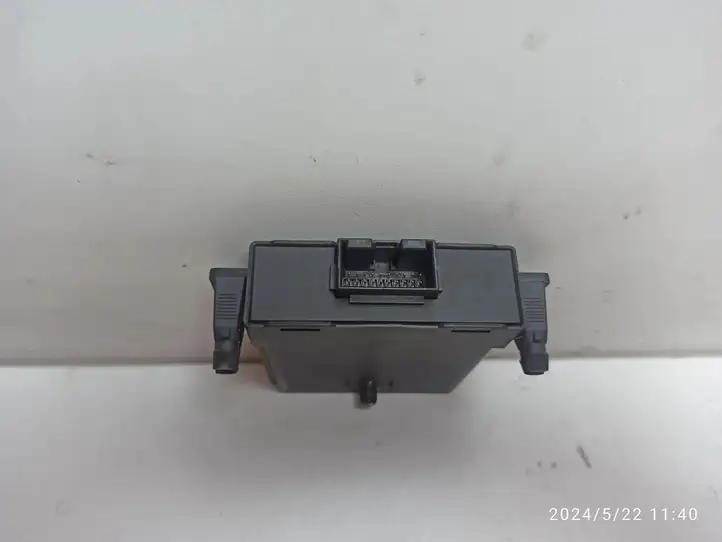 Volkswagen Tiguan (2011 - 2016) Модуль Gateway — фото 2