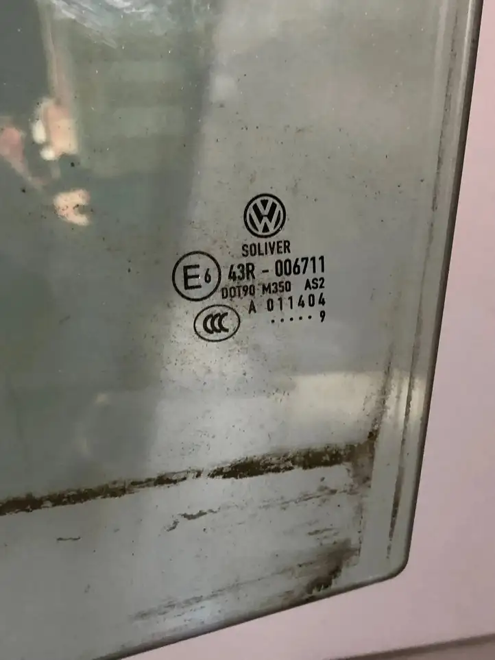 Volkswagen PASSAT B6 (2005 - 2010) 43R006711 Стекло задней двери — фото 3