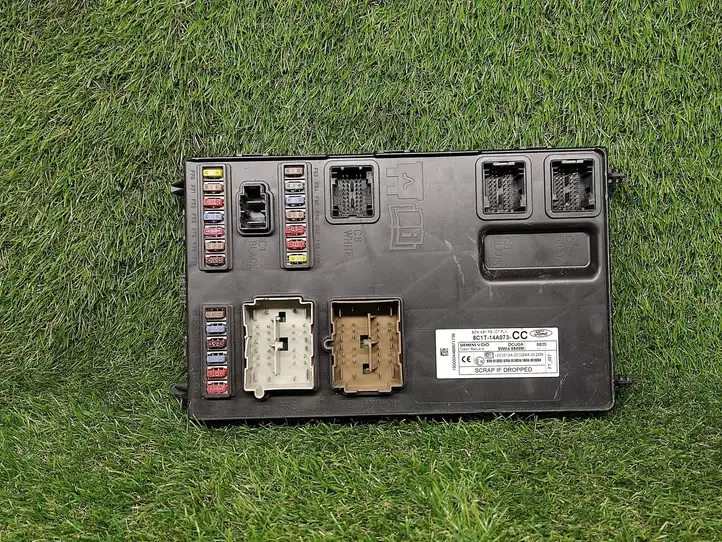Ford Transit (2006 - 2013) 8C1T14A073CC Блок управления электропитанием — фото 1