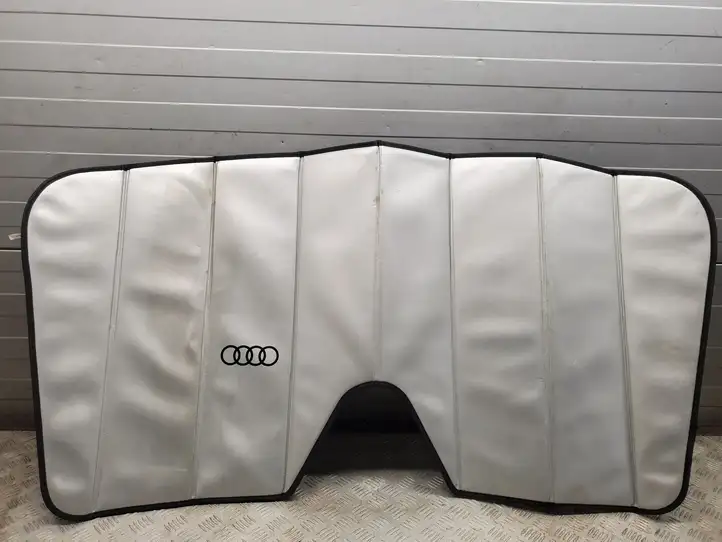 Audi Q8 (2018 - ) Солнцезащитный козырек — фото 1