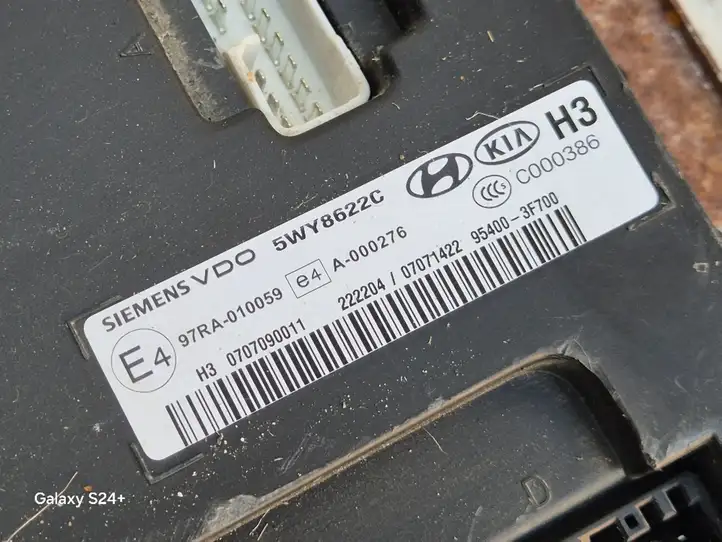 Kia Opirus (2007 - 2010) 5WY8622C Модуль комфорта — фото 4