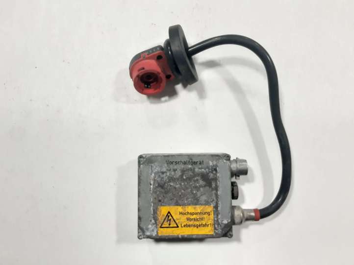 5DV00776071 Audi A6 S6 C5 4B Xenon valdymo blokas