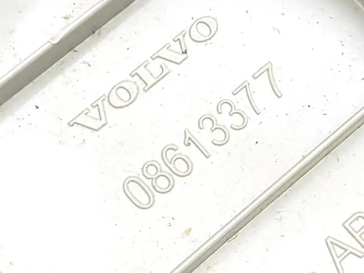 Volvo C70 (2005 - 2009) 08613377 Лыжная сумка — фото 2