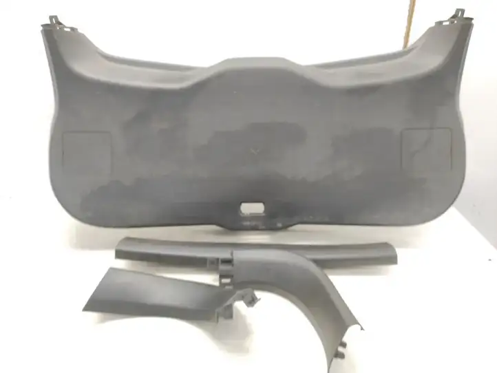 Mazda 5 (2010 - 2016) C51368930 Комплект обшивки крышки багажника — фото 1