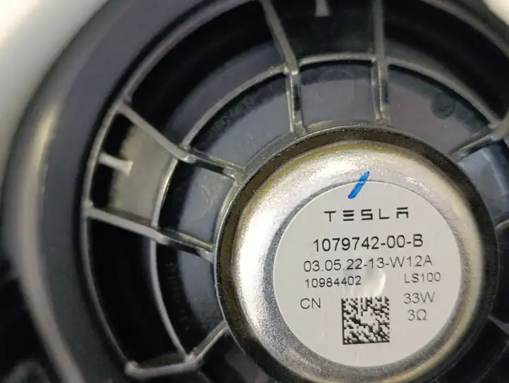 Tesla Model Y (2019 - 2024) 162226400B Верхняя обшивка у окна — фото 6
