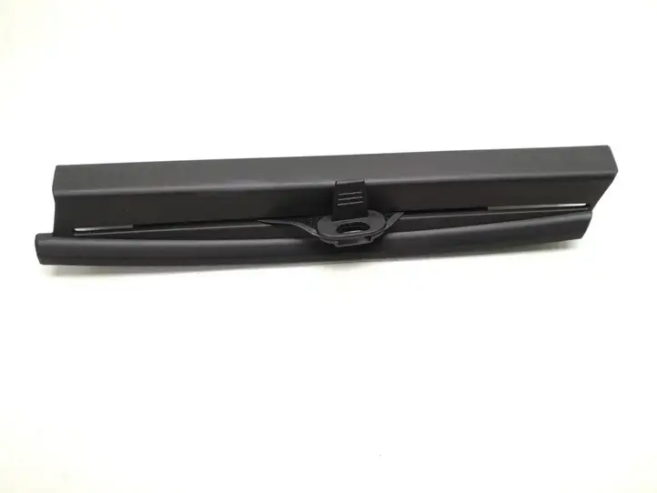 BMW 5 E60 E61 (2004 - 2010) 6984650 Солнцезащитная шторка заднего бокового окна — фото 4