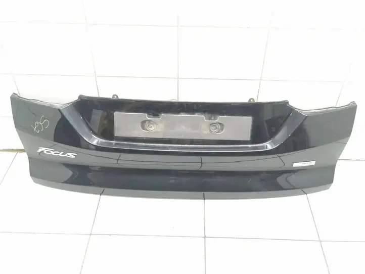 Ford Focus (2011 - 2015) Bm51n425a30a Задний борт кузова — фото 1