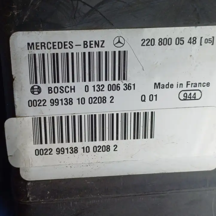 Mercedes-Benz S W220 (1998 - 2006) 2208000548 Вакуумный насос центрального замка — фото 4