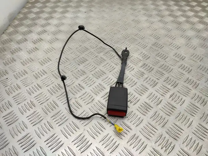 Mercedes-Benz B-class W246 (2011 - 2014)  A2468600169 Замок переднего ремня