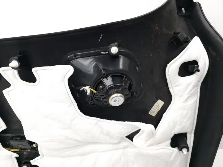 Tesla Model Y (2019 - 2024) 1679198A Комплект обшивки крышки багажника — фото 4