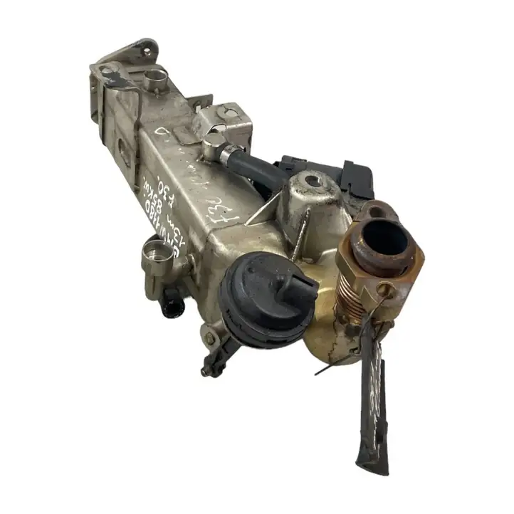 BMW 3 F30 F35 F31 (2012 - 2018) 123398AH Охладитель клапана EGR — фото 2