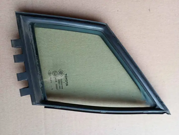 Toyota Corolla Verso E121 (2004 - 2007) 43R00097 Форточка двери — фото 3
