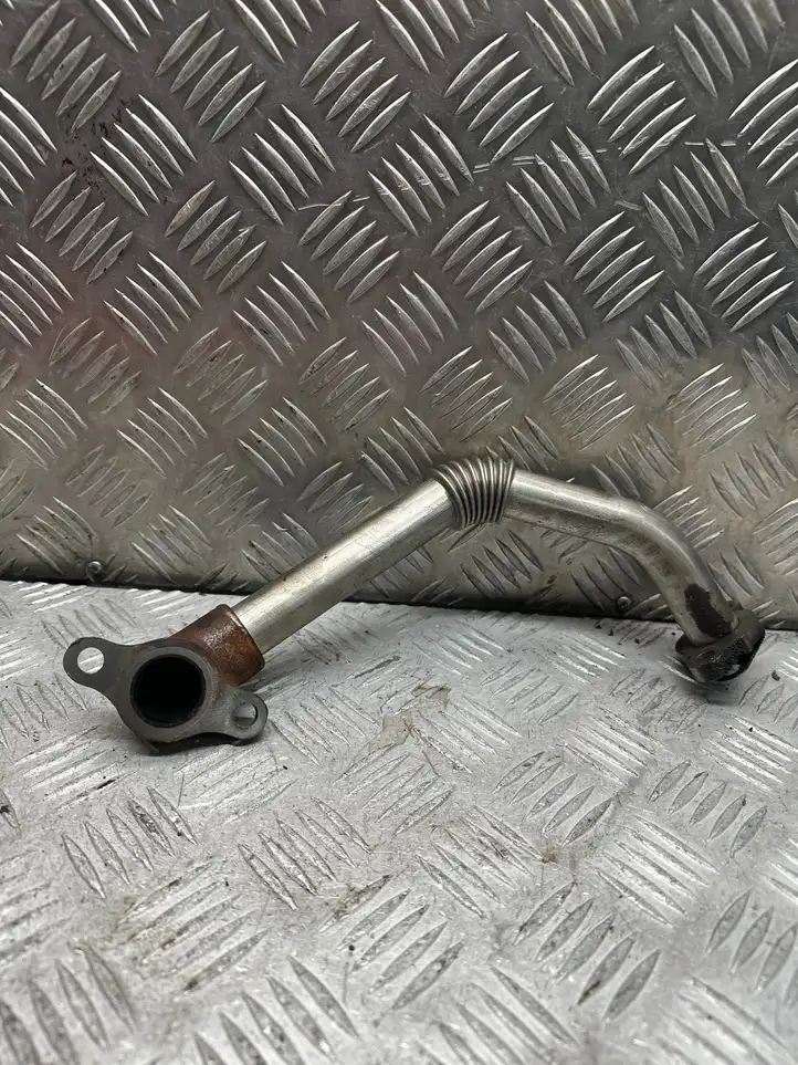 Toyota Avensis T250 (2006 - 2009) Трубка EGR — фото 2