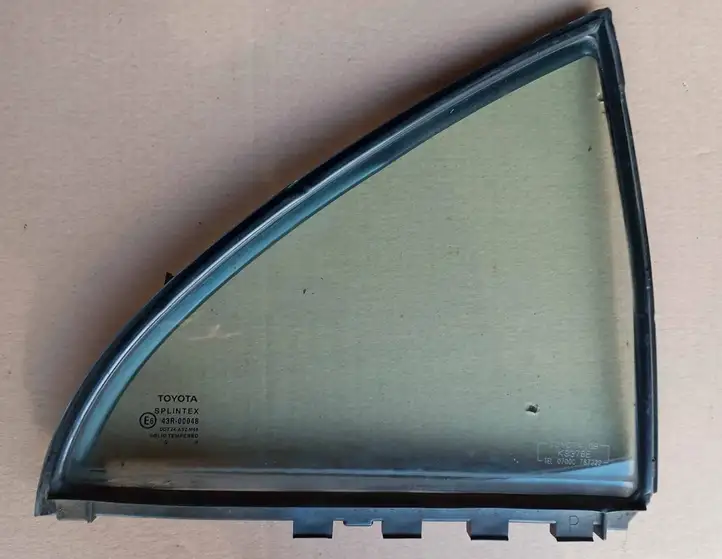 Toyota Avensis T220 (2000 - 2003) 43R00048 Форточка двери — фото 6